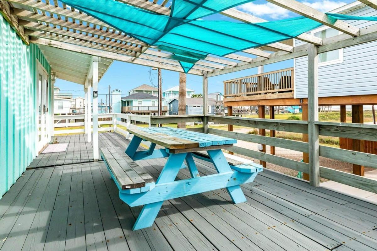 Fun In The Sun! Cozy Beach Pad, Gulf Views And Easy Access To The Sand! Surfside Beach Eksteriør billede